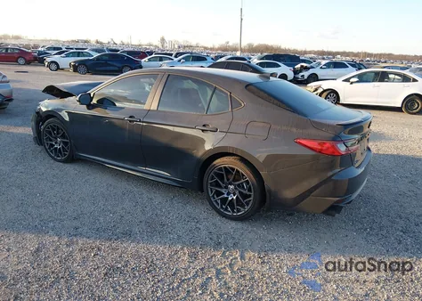 2025 Toyota Camry Xse из США, поврежденный, VIN 4T1DAACK0SU061681